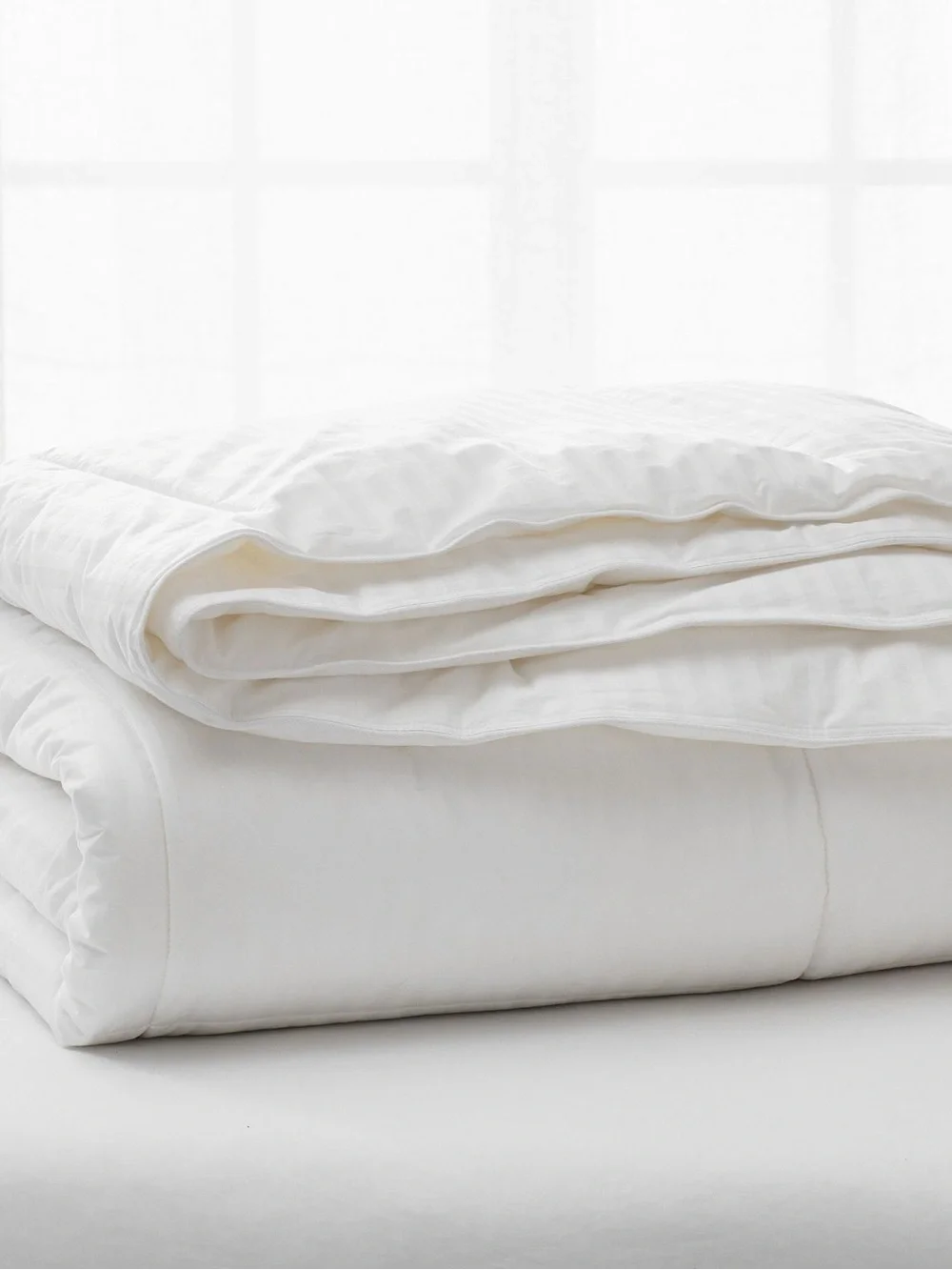 NWT Pottery Barn Classic 550 FP Down Duvet Insert Twin Midweight